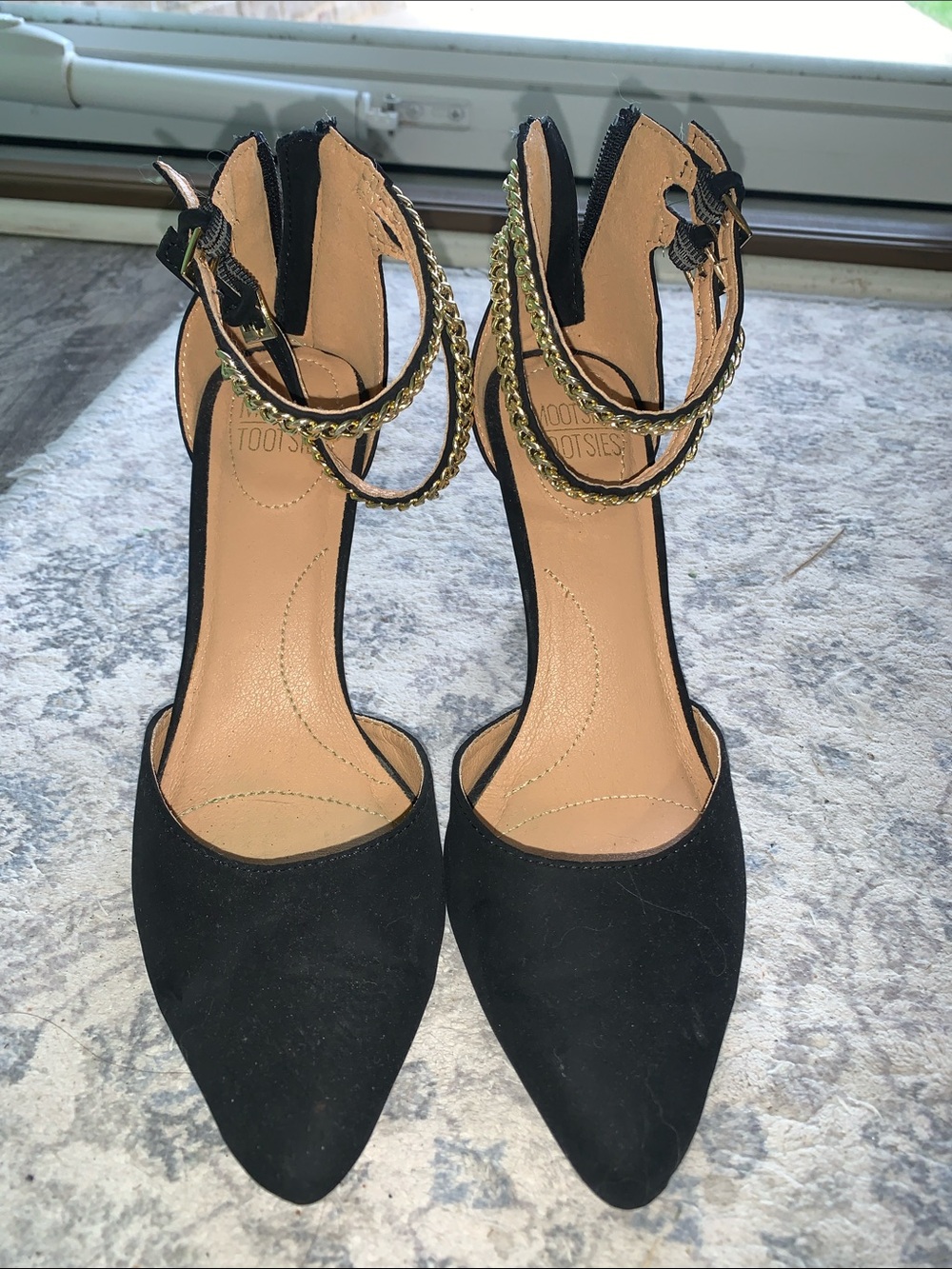 Mootsies Tootsies Black Heels - Women’s size 7